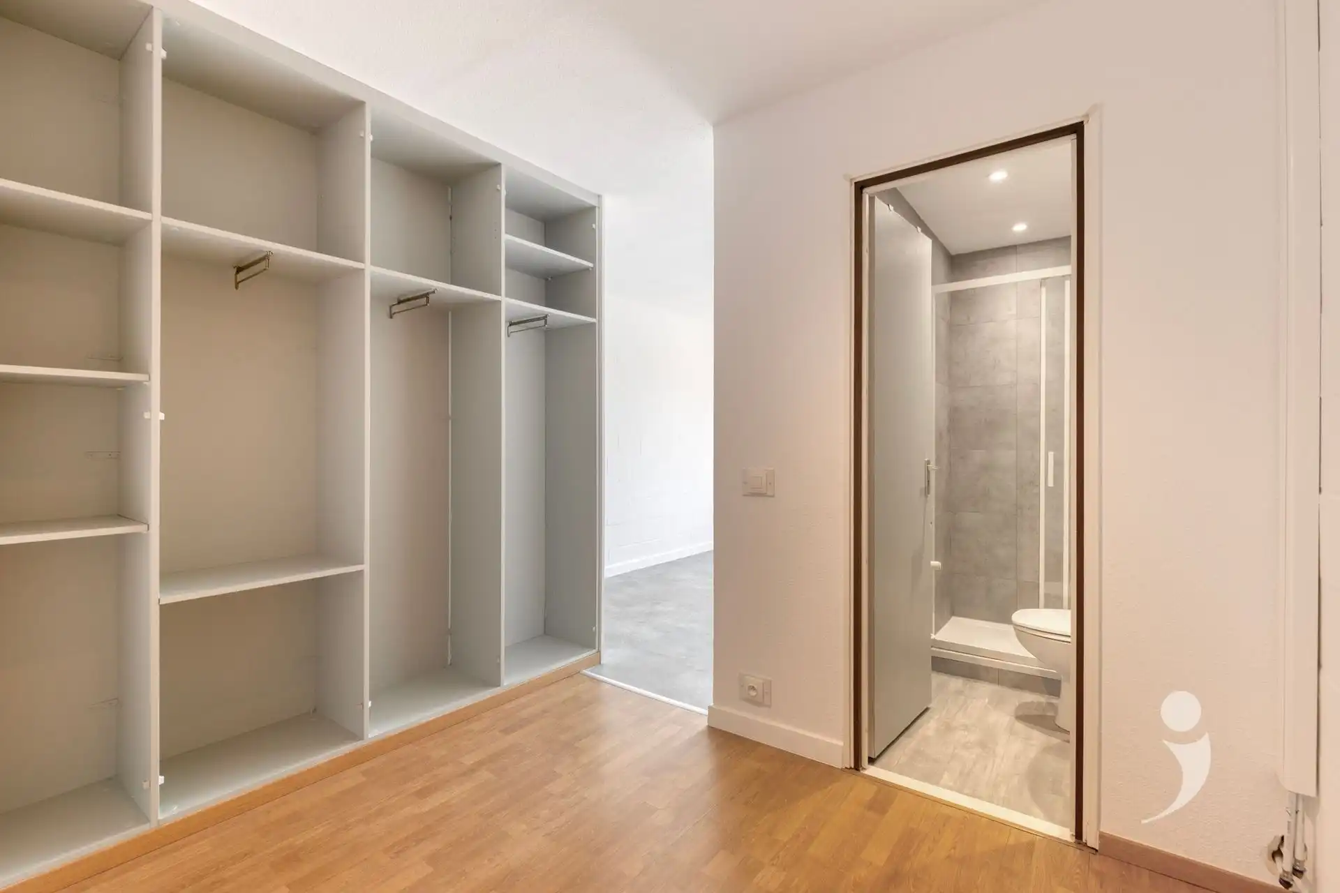 Gerenoveerde studio in centrum Leuven  foto 9