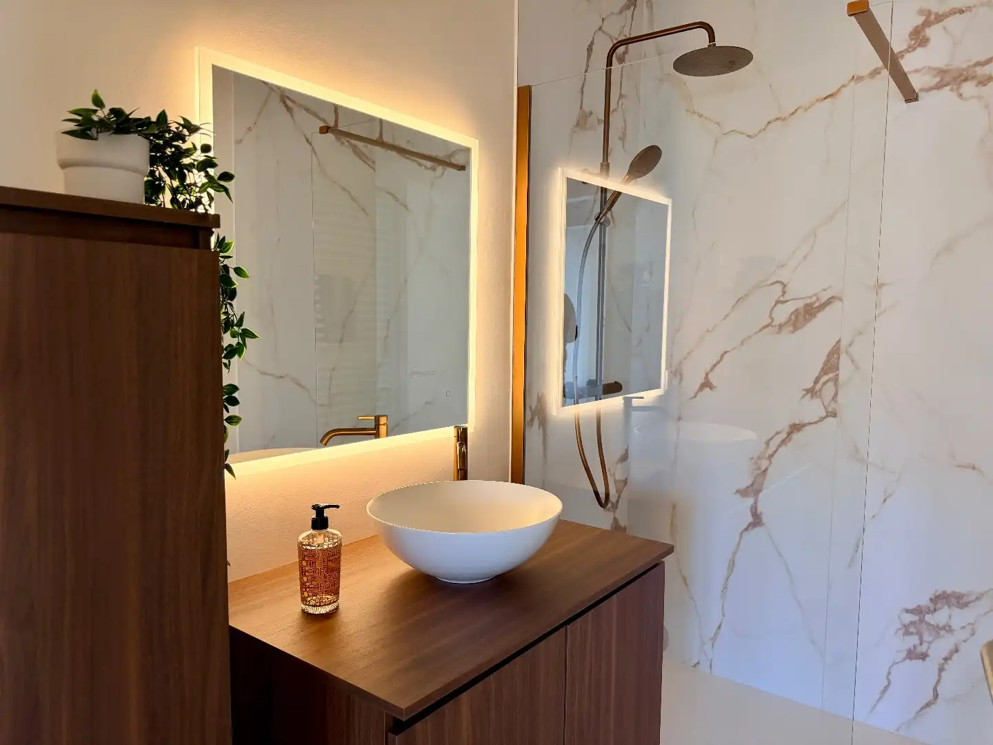 Hoekappartement met frontaal zeezicht! foto 5