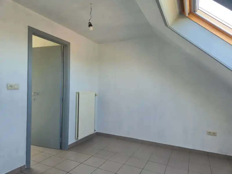 DAKAPPARTEMENT MET 1 SLAAPKAMER EN RUIM TERRAS TE HUUR IN WACHTEBEKE foto 10