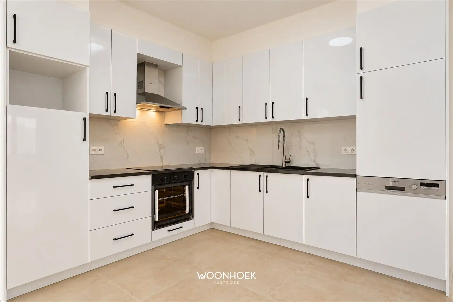 Gerenoveerde, 5 slaapkamer woning anno 2026 met label B! foto 8