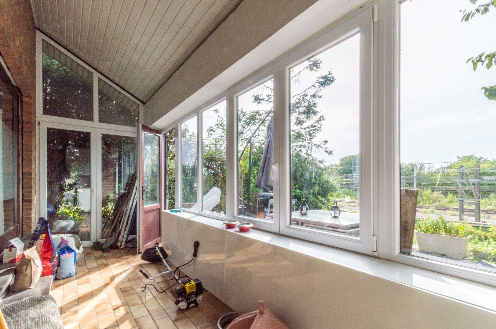 4-GEVEL WONING MET 4 SLAAPKAMERS + 2 BADKAMERS ! foto 12