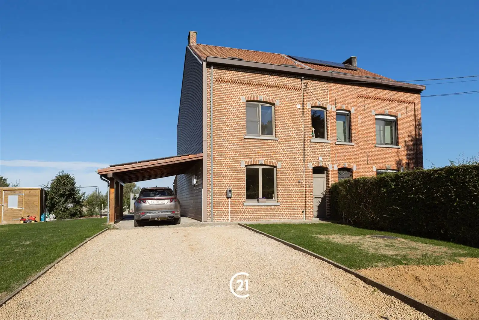 Instapklare 3gevelwoning met tuin en carport op 4are95 foto 33