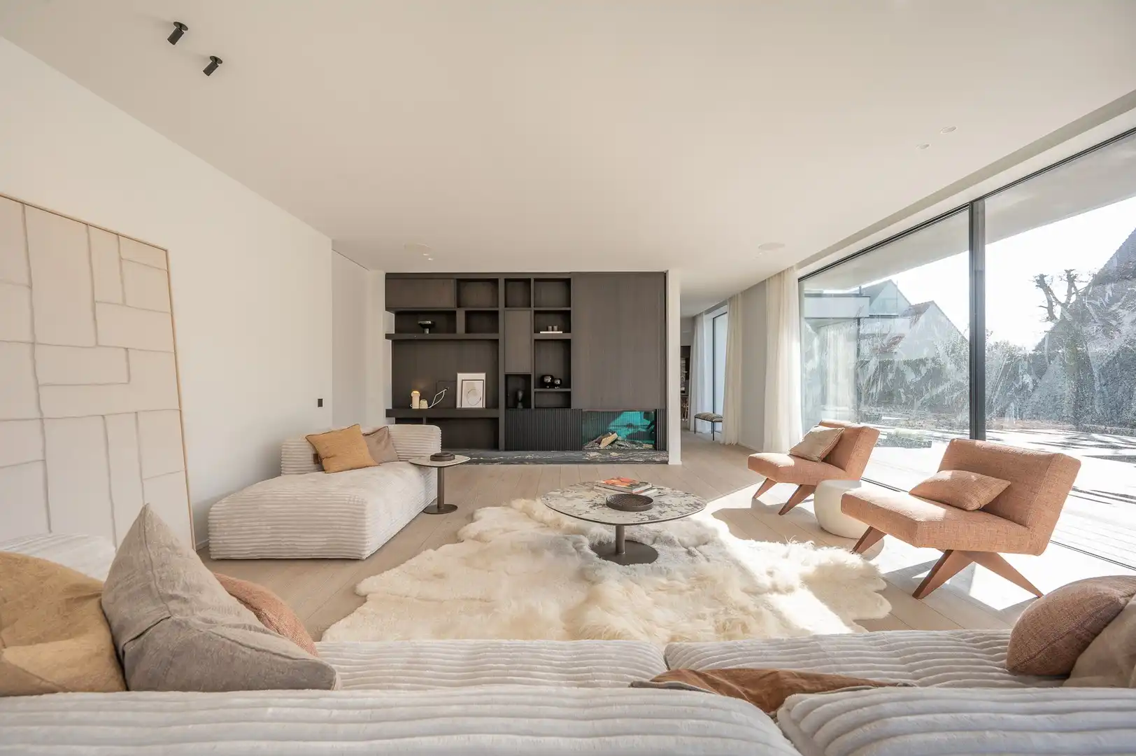 Uitzonderlijke luxueuze nieuwbouwvilla met zwembad in een residentiële buurt te Knokke foto 3