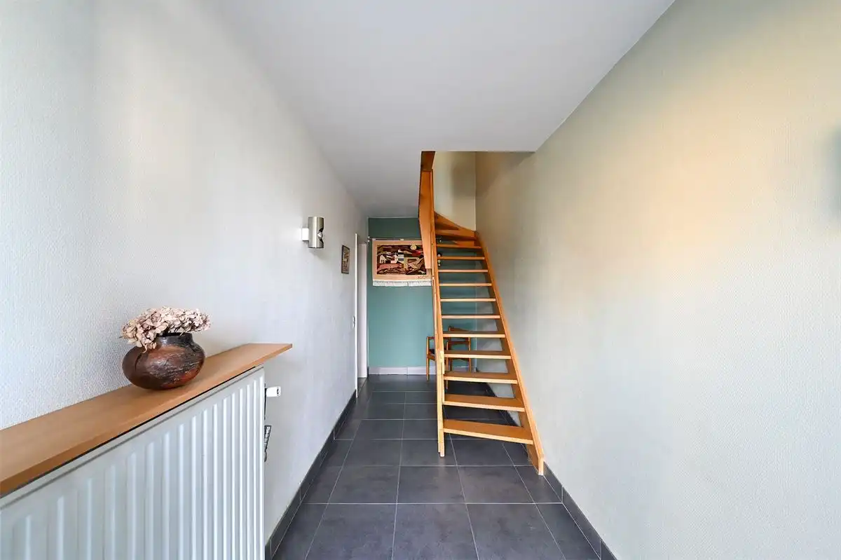 Ruime bel-etage met tuin en zonnig terras in Hoevenen foto 28