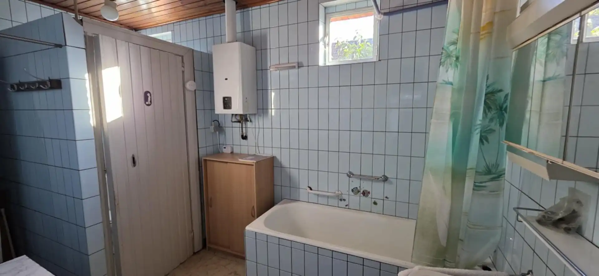 Renovatiewoning met veel potentieel foto 7