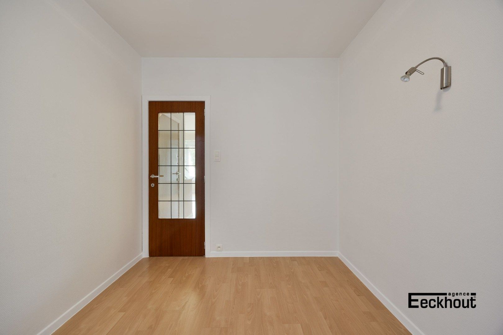 Instapklaar appartement op TOPlocatie in het hartje van Oostende! foto 8