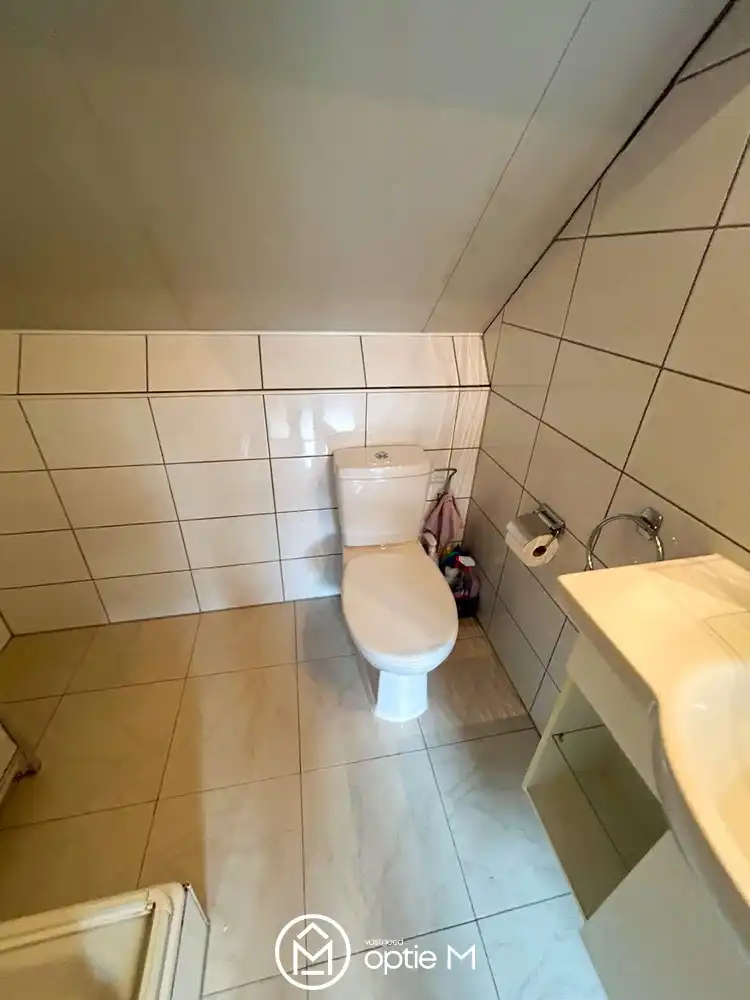 Bemeubelde duplex studio te huur in Hasselt – centrumligging met zicht op de Walputstraat foto 11