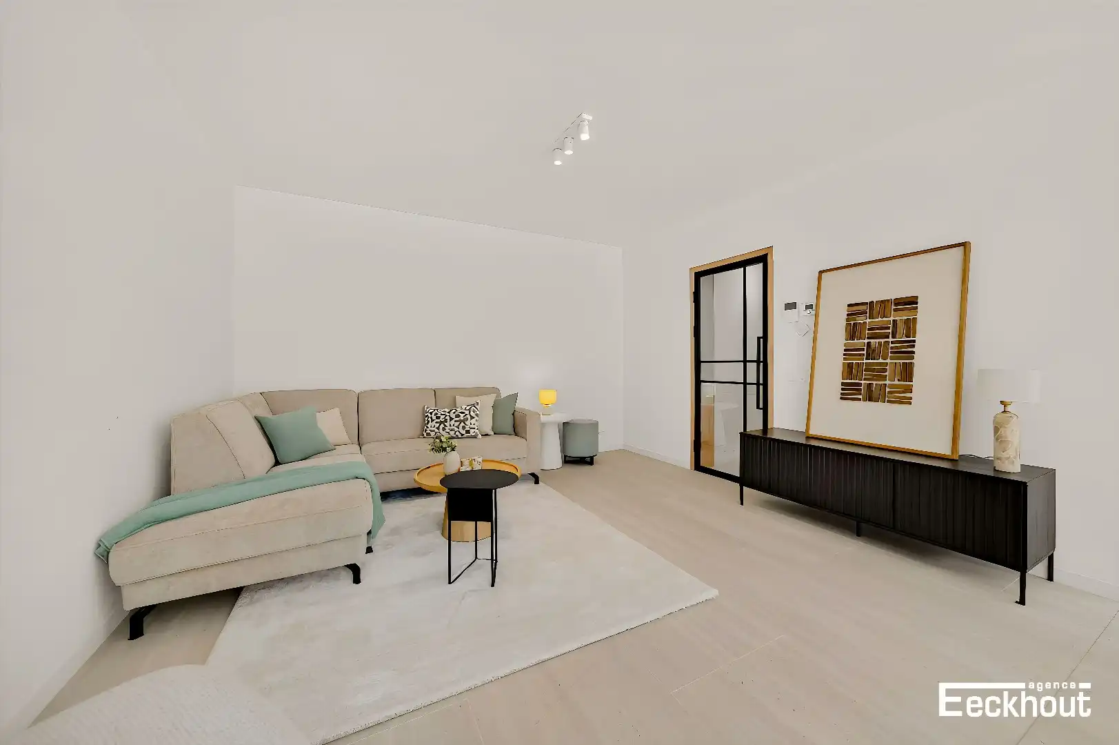 Prachtig gerenoveerd appartement met 3 slaapkamers en terrassen! foto 3