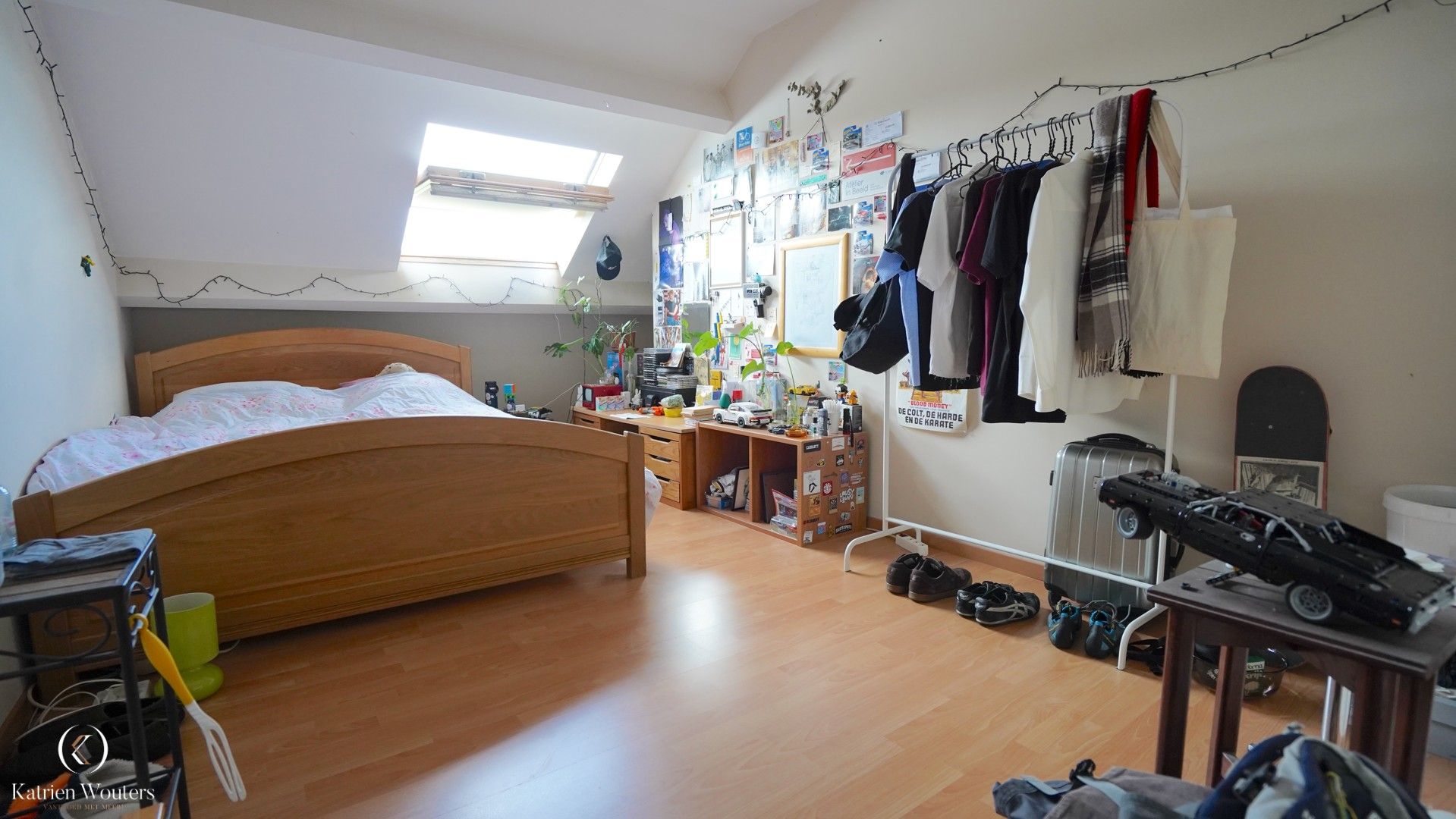 Ruime woning met veel potentieel foto 18