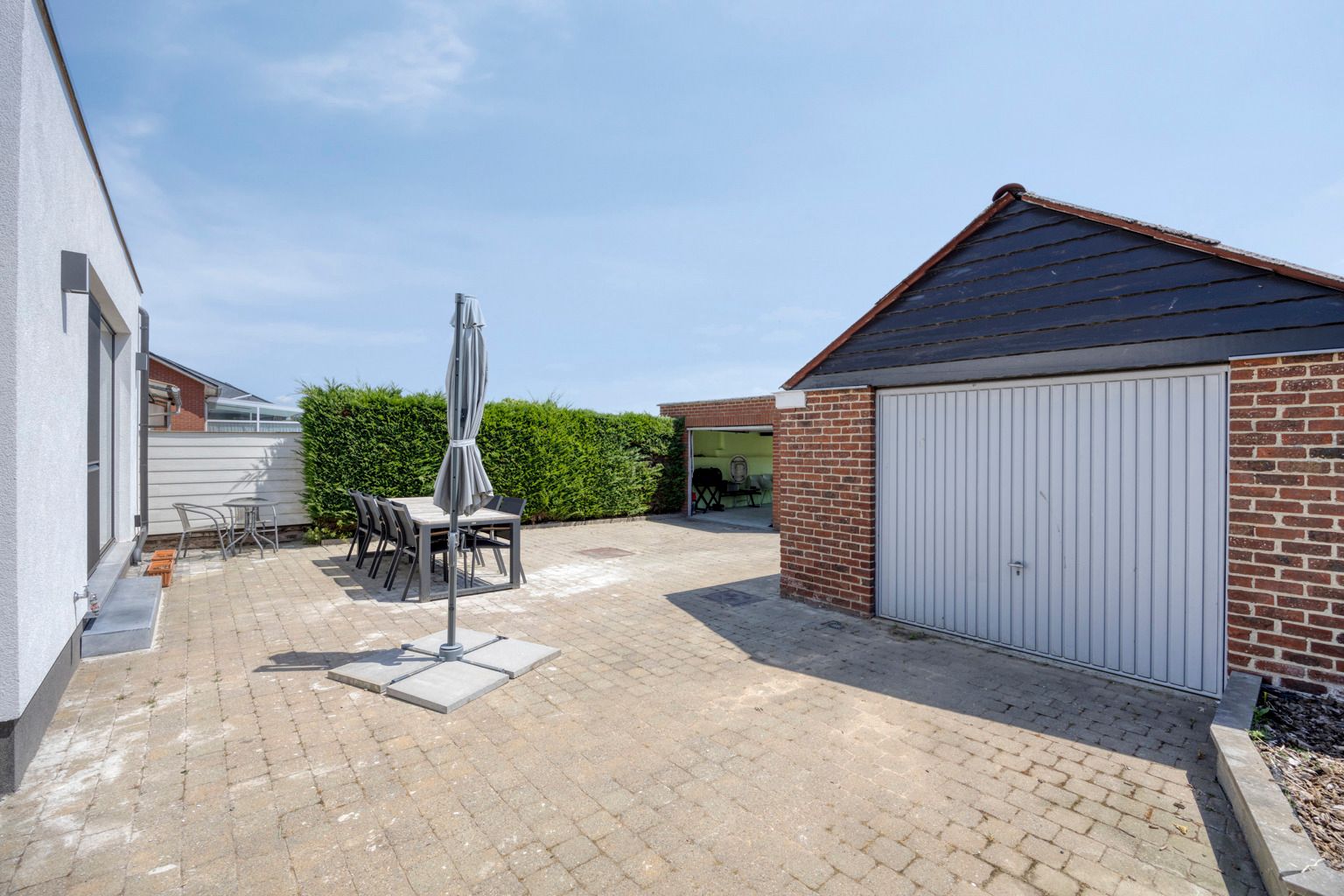 instapklare, volledig gerenoveerde woning met tuin in Tienen foto 25