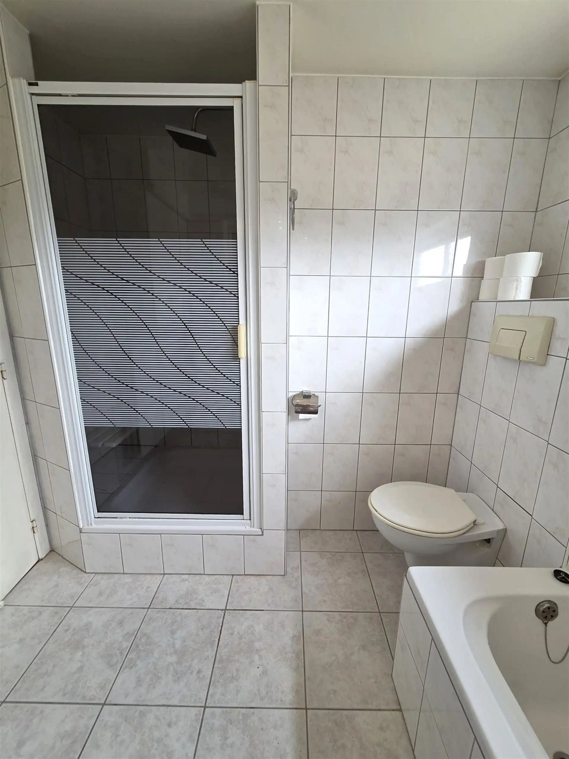 Instapklare, zeer goed onderhouden woning met 3 slks, in rustige straat foto 11