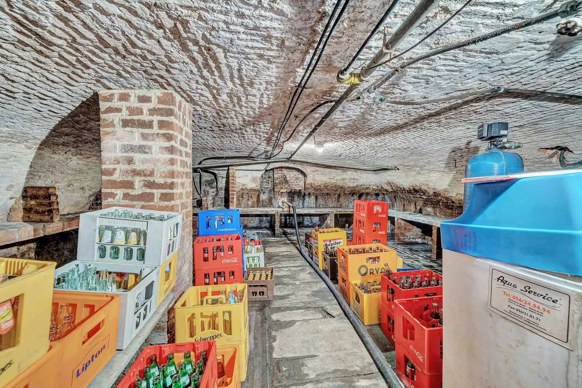Handelspand in hartje Geraardsbergen foto 17