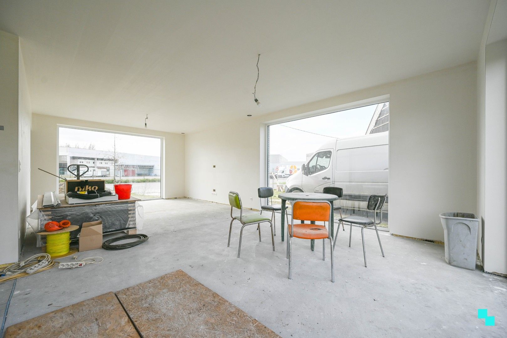 Nieuwbouwwoning met 2 garages te Hulste foto 8