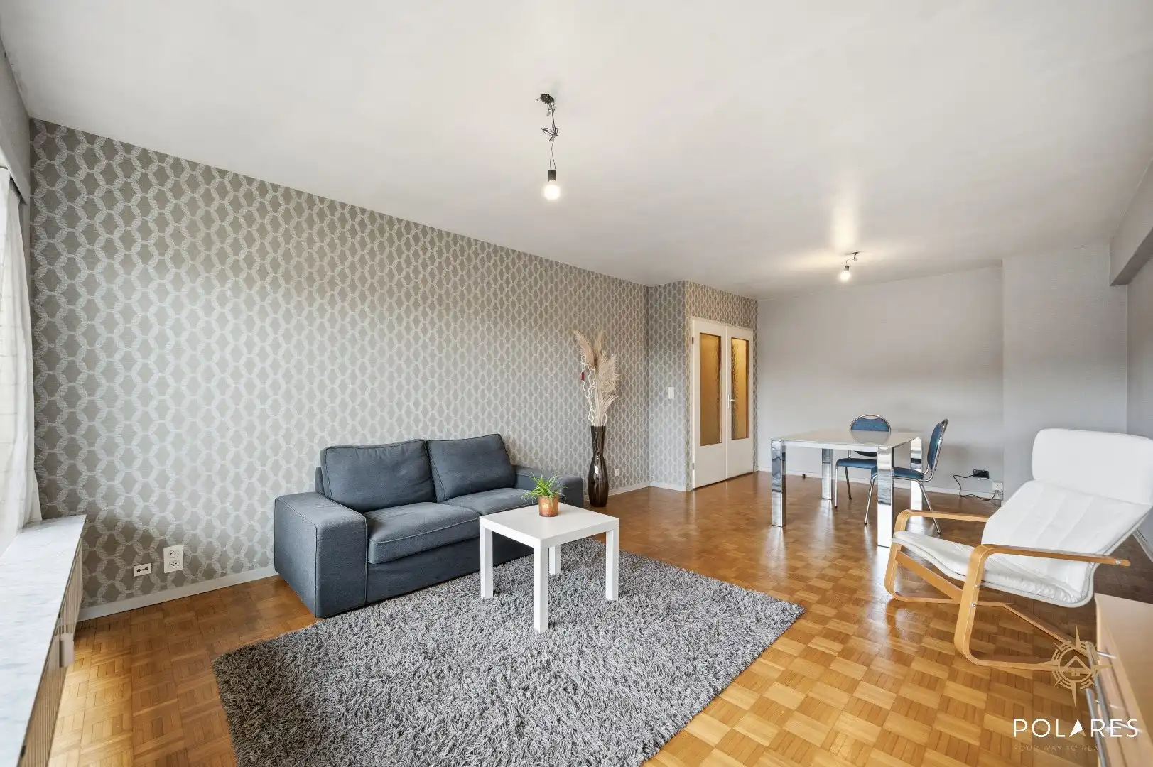 Tweeslaapkamerappartement met kelder én garagebox op een centrale ligging foto 6