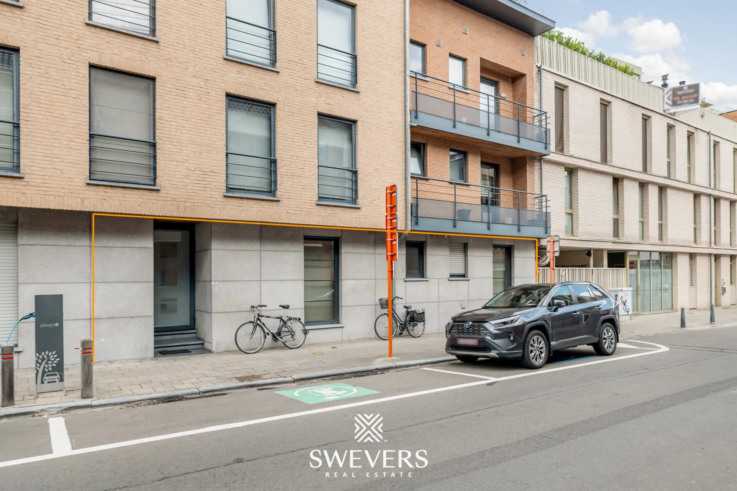 Uitstekend gelegen appartement met 2 slaapkamers, private tuin en ondergrondse staanplaats foto 12
