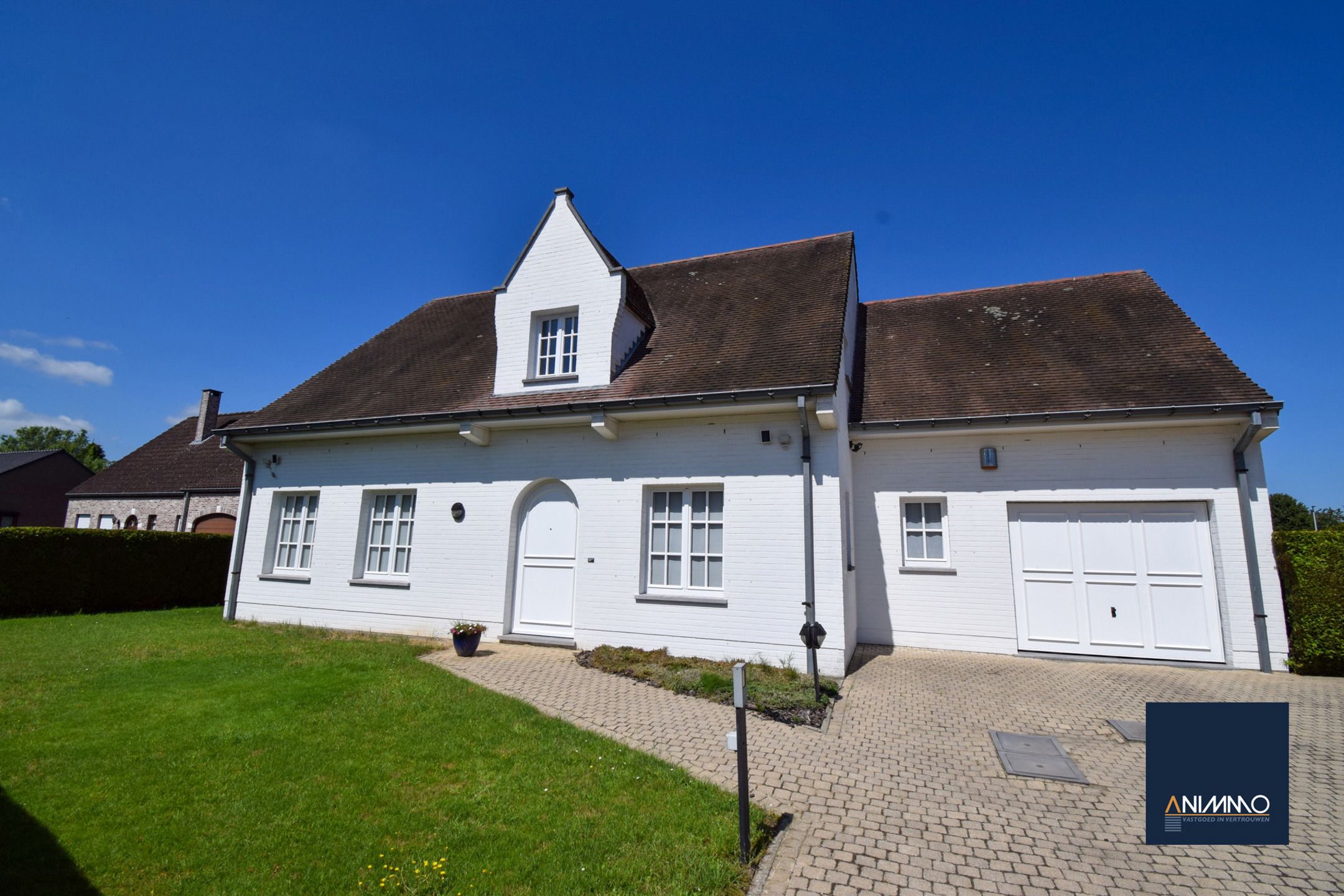 Villa te koop foto 2