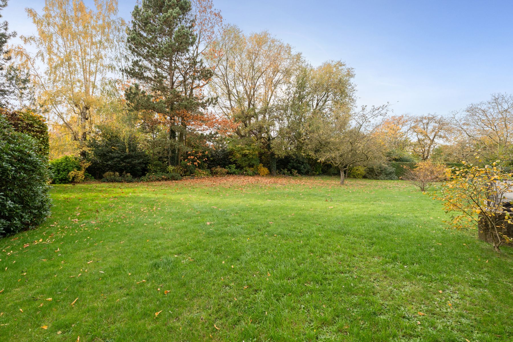 3 slaapkamer appartement, ondergrondse staanplaats & kelder  foto 10