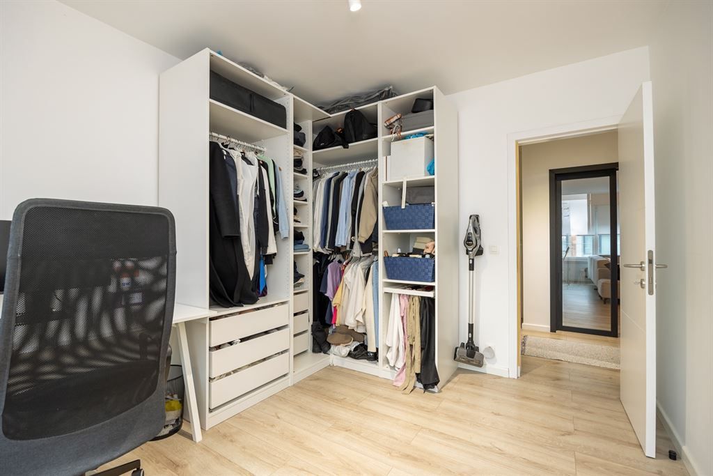 Instapklaar tweeslaapkamer appartement in de Groenenhoek foto 7