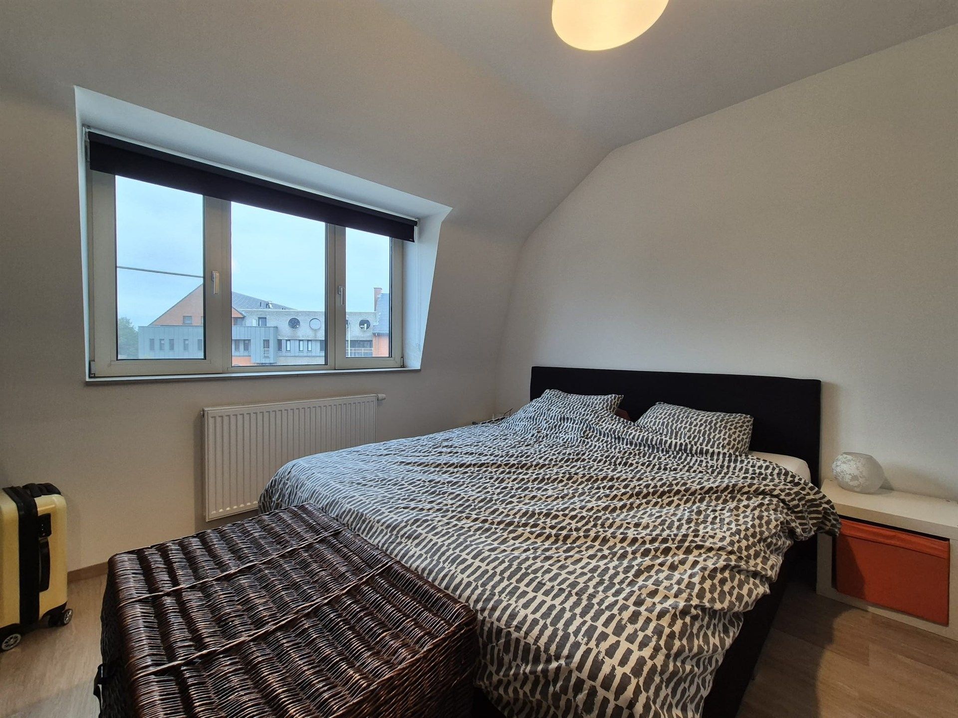 Gerenoveerde knusse rijwoning met tuin.  foto 15