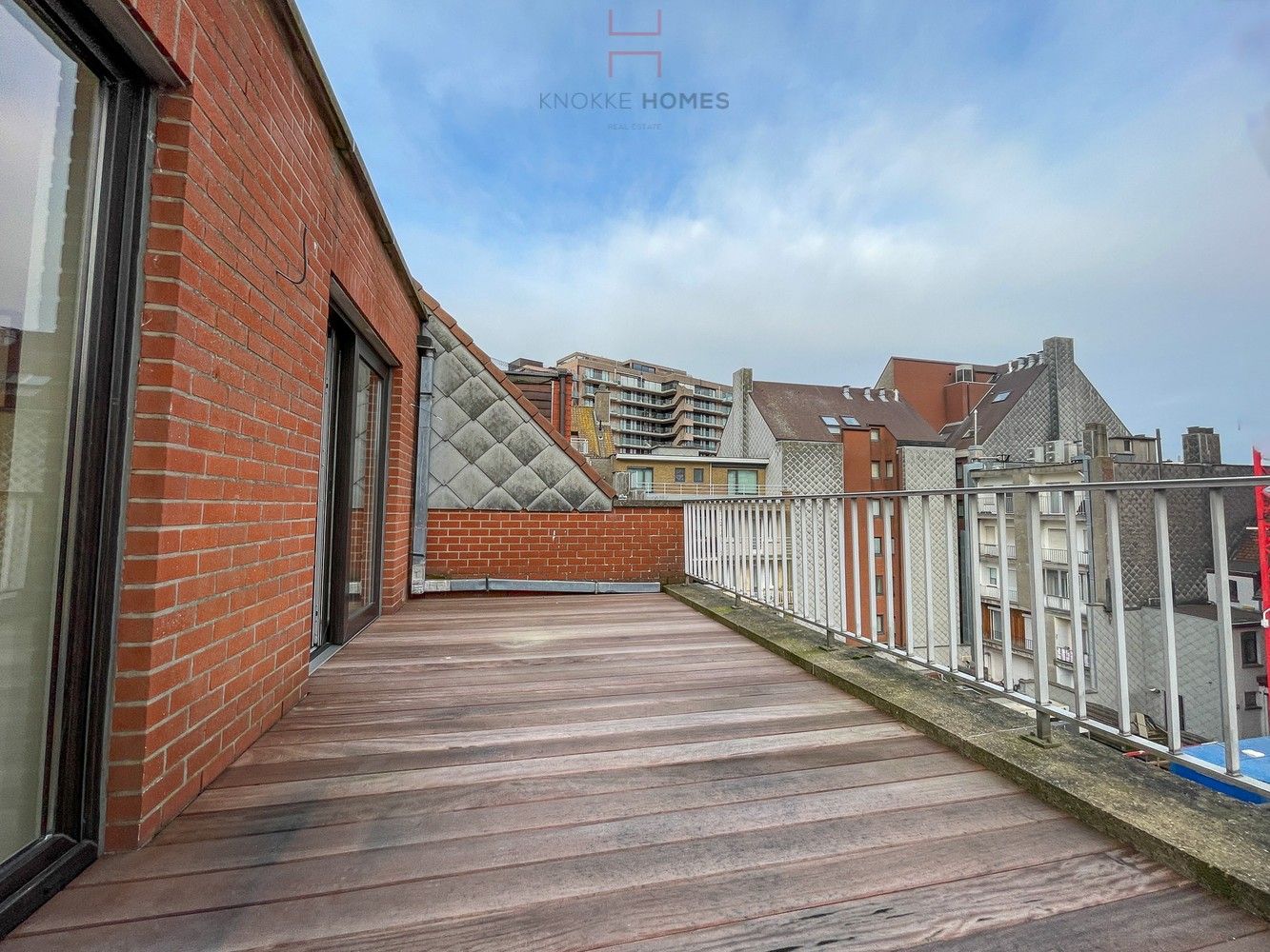 Volledig gerenoveerd appartement in nabijheid van de zeedijk met schitterende terrassen foto 13