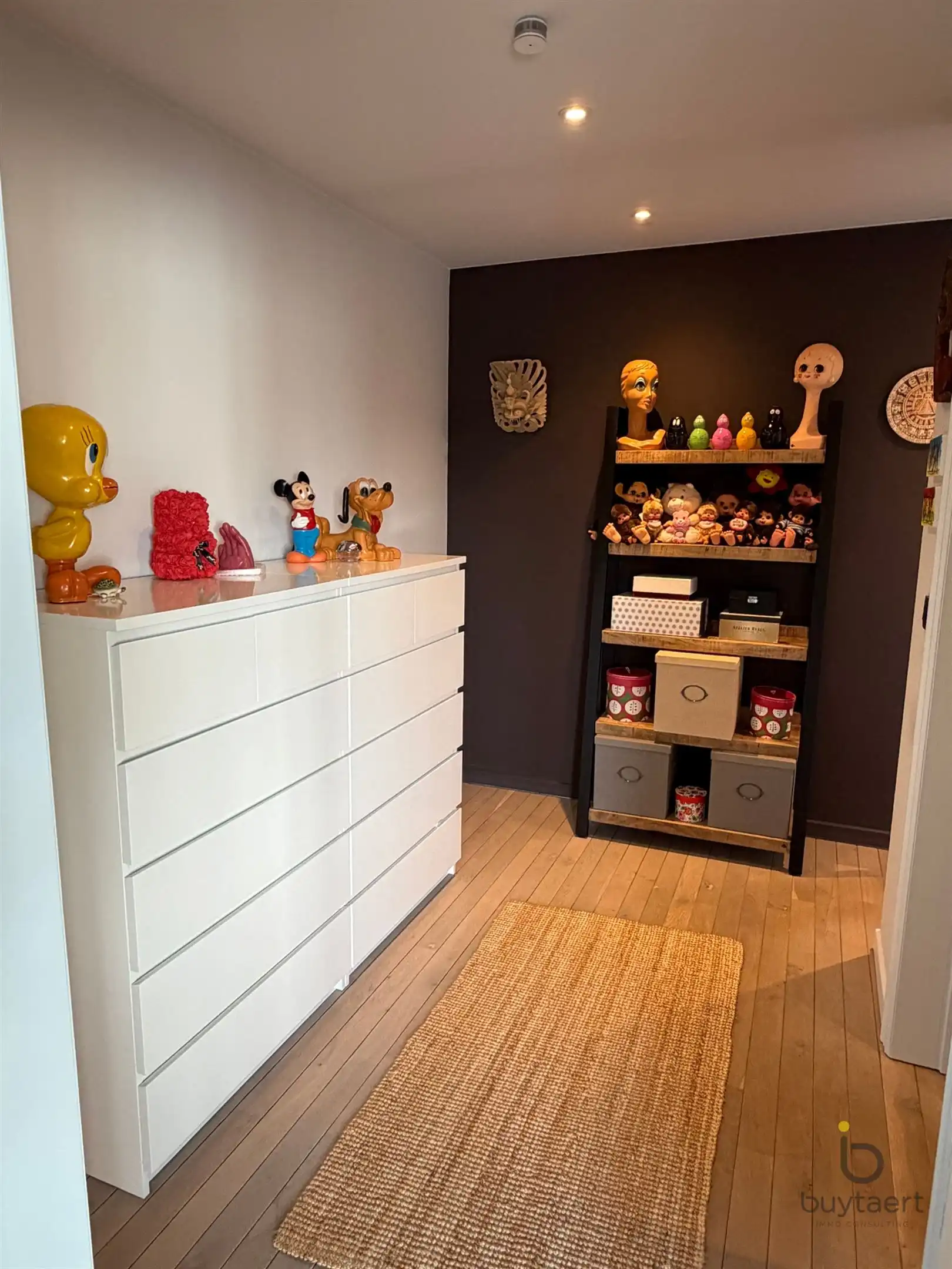 Duplex appartement met drie slaapkamers en prachtig terras te Schilde. foto 11