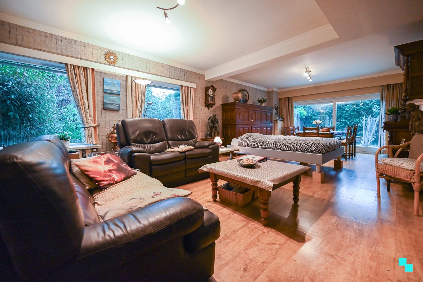 Zeer ruime HOB met vier slaapkamers te Heule foto 5