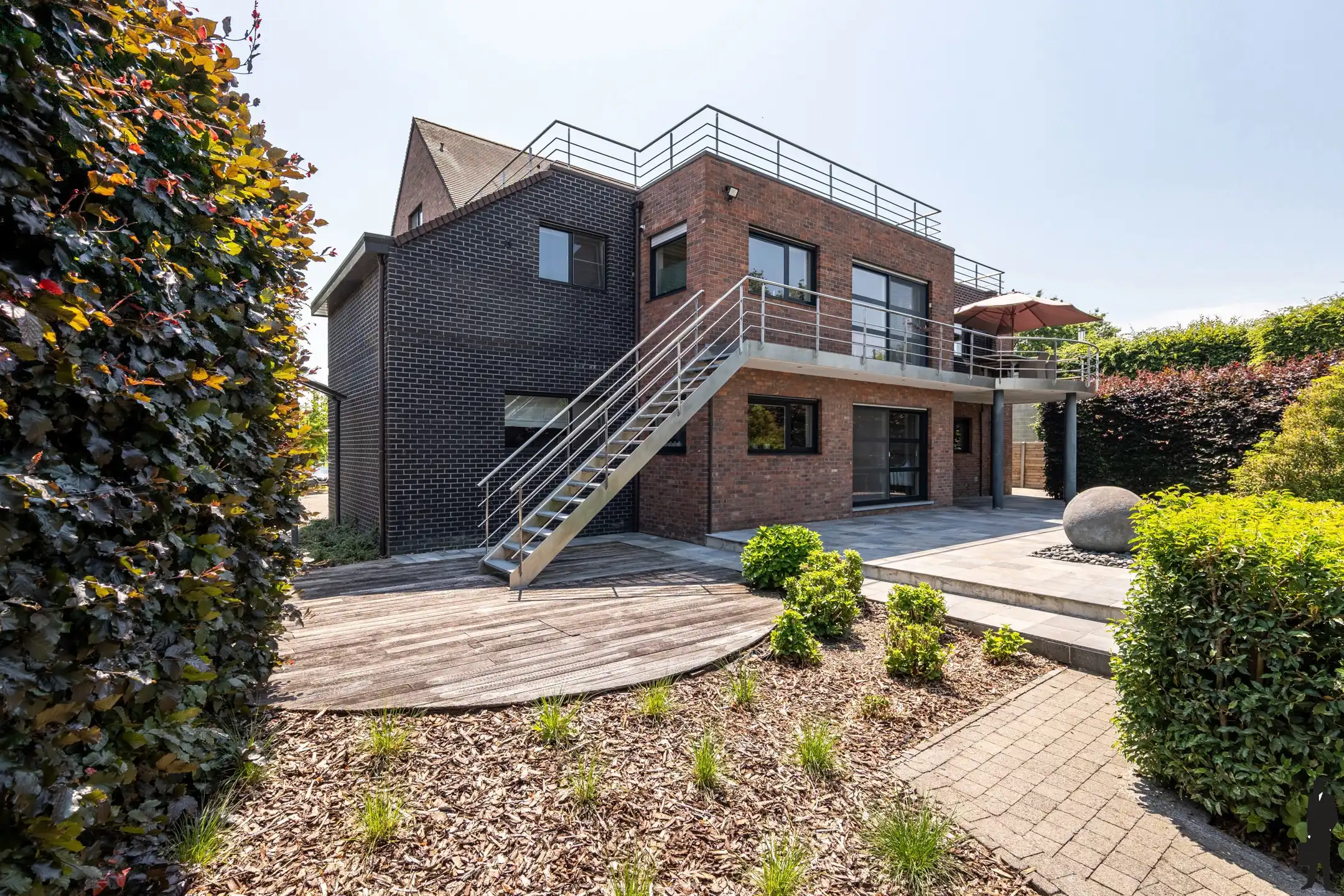 Meergezins- of kangoeroewoning: 2 volwaardige wooneenheden foto 42