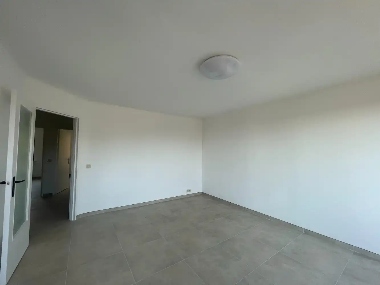 Volledig vernieuwd appartement met 2 terrassen foto 3