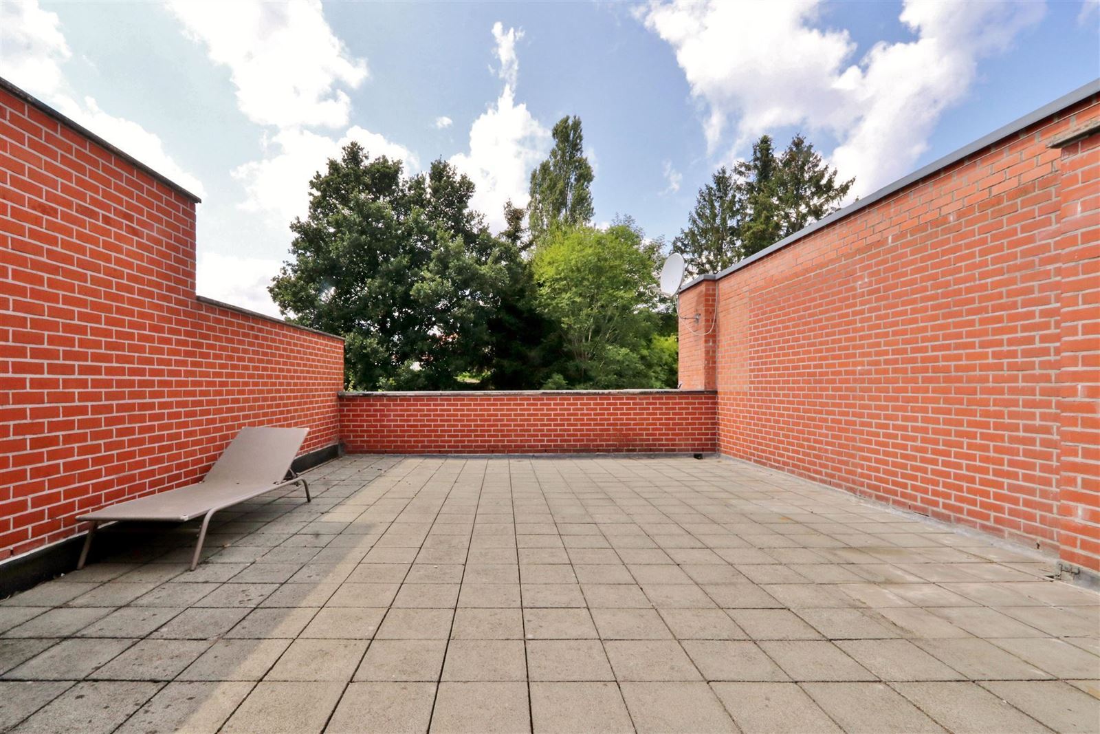 ()=>{if(producerUpdateValueVersion(node),producerAccessed(node),node.value===ERRORED)throw node.error;return node.value} Bergensesteenweg 34 - 1600 SINT-PIETERS-LEEUW