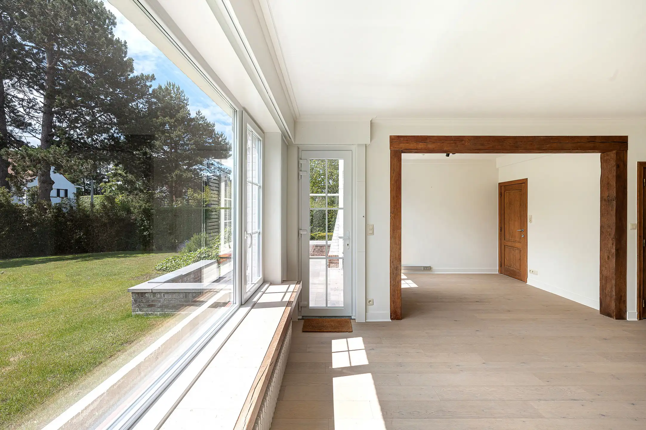 Charmante villa in Zoutestijl op toplocatie in het Zoute foto 12