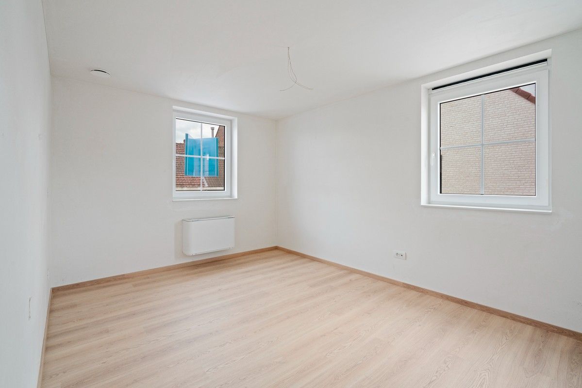 Laatste halfopen nieuwbouwwoning in Sint-Lievens-Houtem foto 8