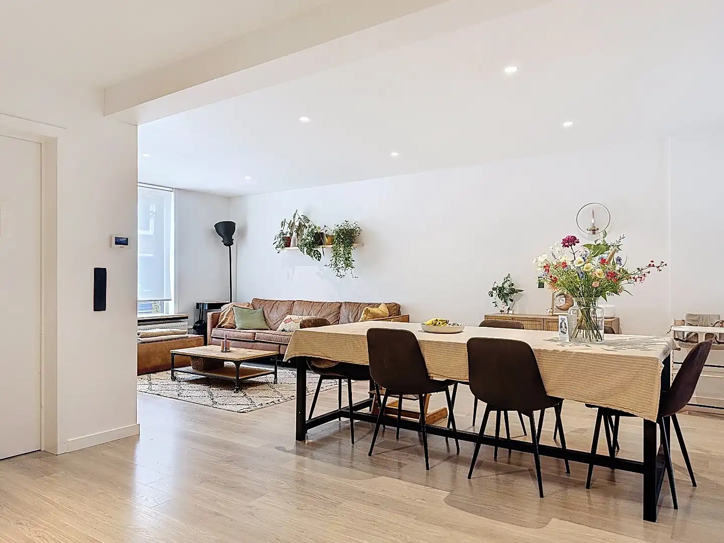 Moderne uitgebouwde woning in centrum Sluis foto 6