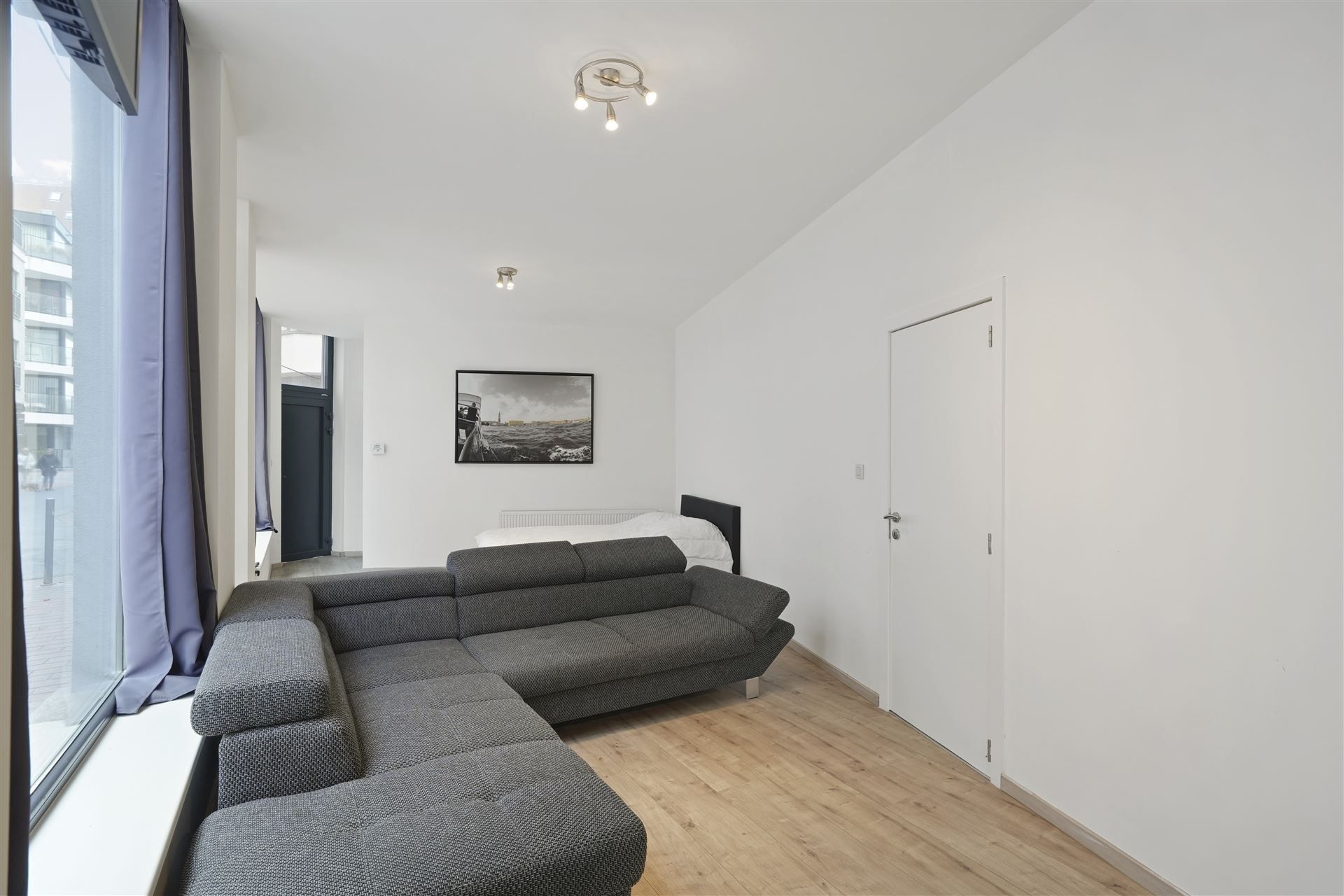 CENTRALE LIGGING / RUIME WONING foto 35