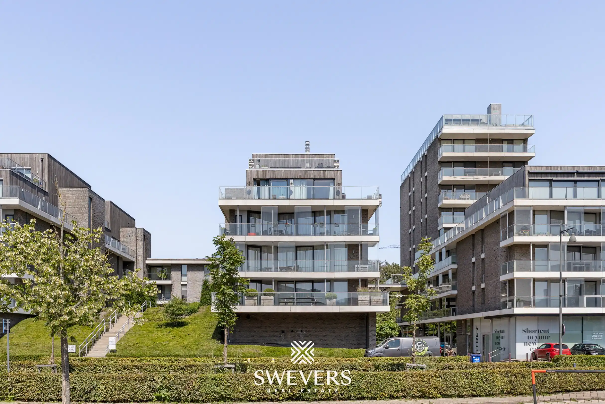 Luxueus penthouse van 204 m² met uitzonderlijke terrassen en panoramisch zicht in Hasselt foto 35