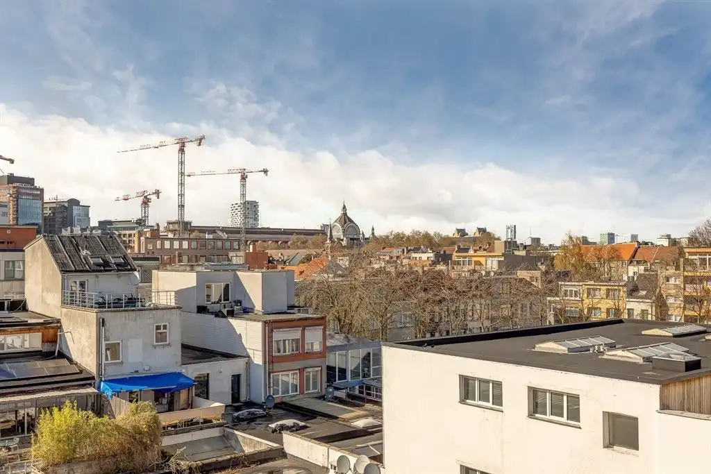 Luxe afgewerkt appartement in hartje Borgerhout foto 16