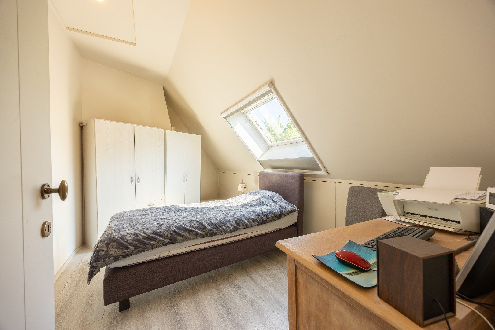 Energiezuinige woning met uitweg èn garage foto 7