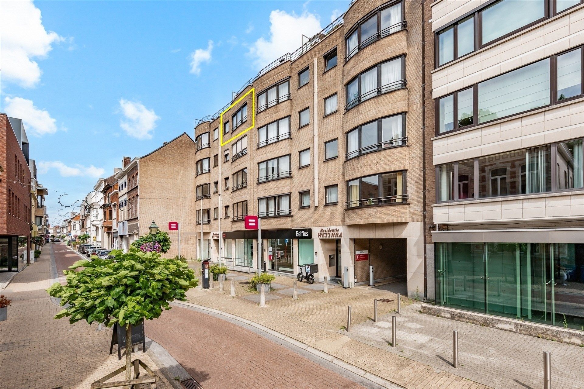 Aangenaam 2 slaapkamer appartement in centrum Wetteren foto 2