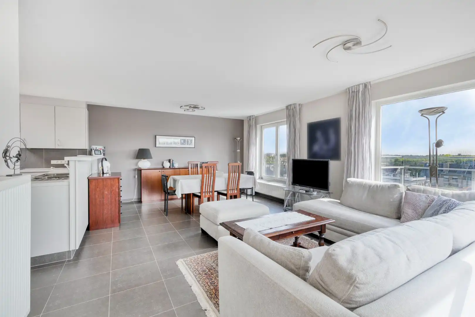 Zongericht Penthouse met zeer ruim terras foto 5