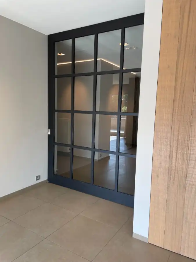 LUXE APPARTEMENT + zeer riant zongericht terras, dubbele garage & (wijn)kelder foto 18