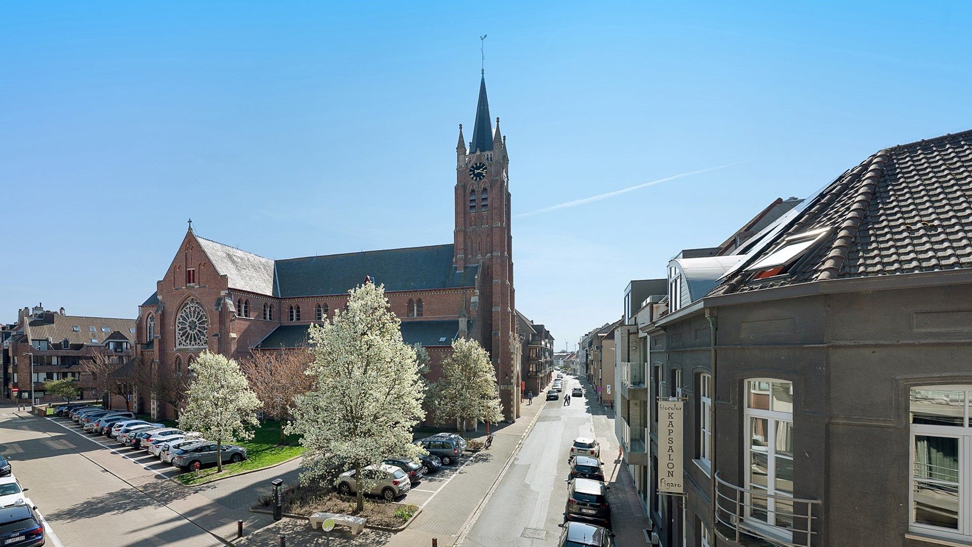 Centraal gelegen huis met het strand van Heist om de hoek foto 8