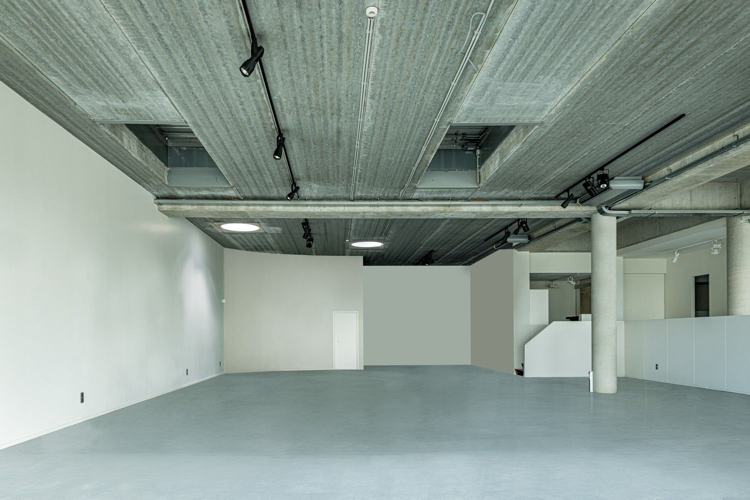 578m² Kantoren/showroom foto 12