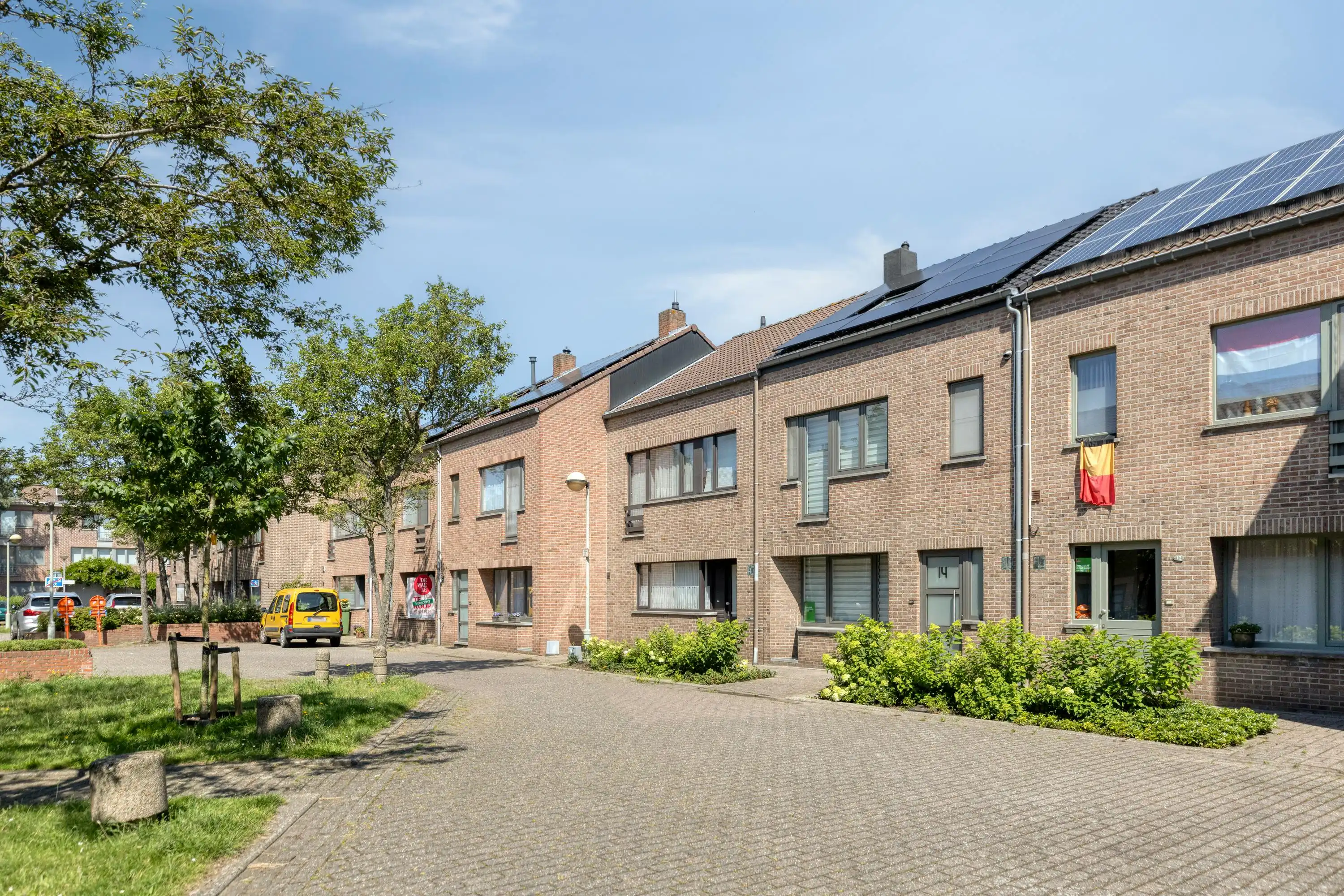 Huis met 3 slaapkamers en garage te koop in Merksem foto 19