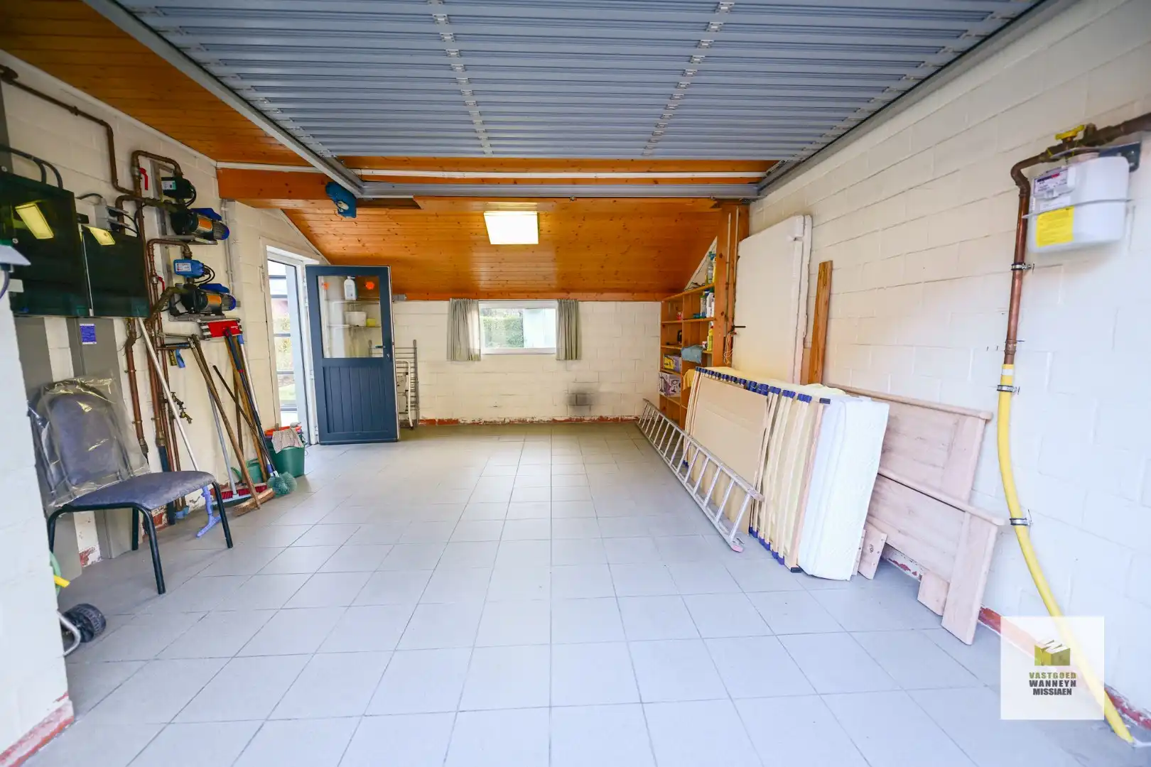 Knusse woning met 1 slaapkamer, gezellige tuin, garage en parking foto 25