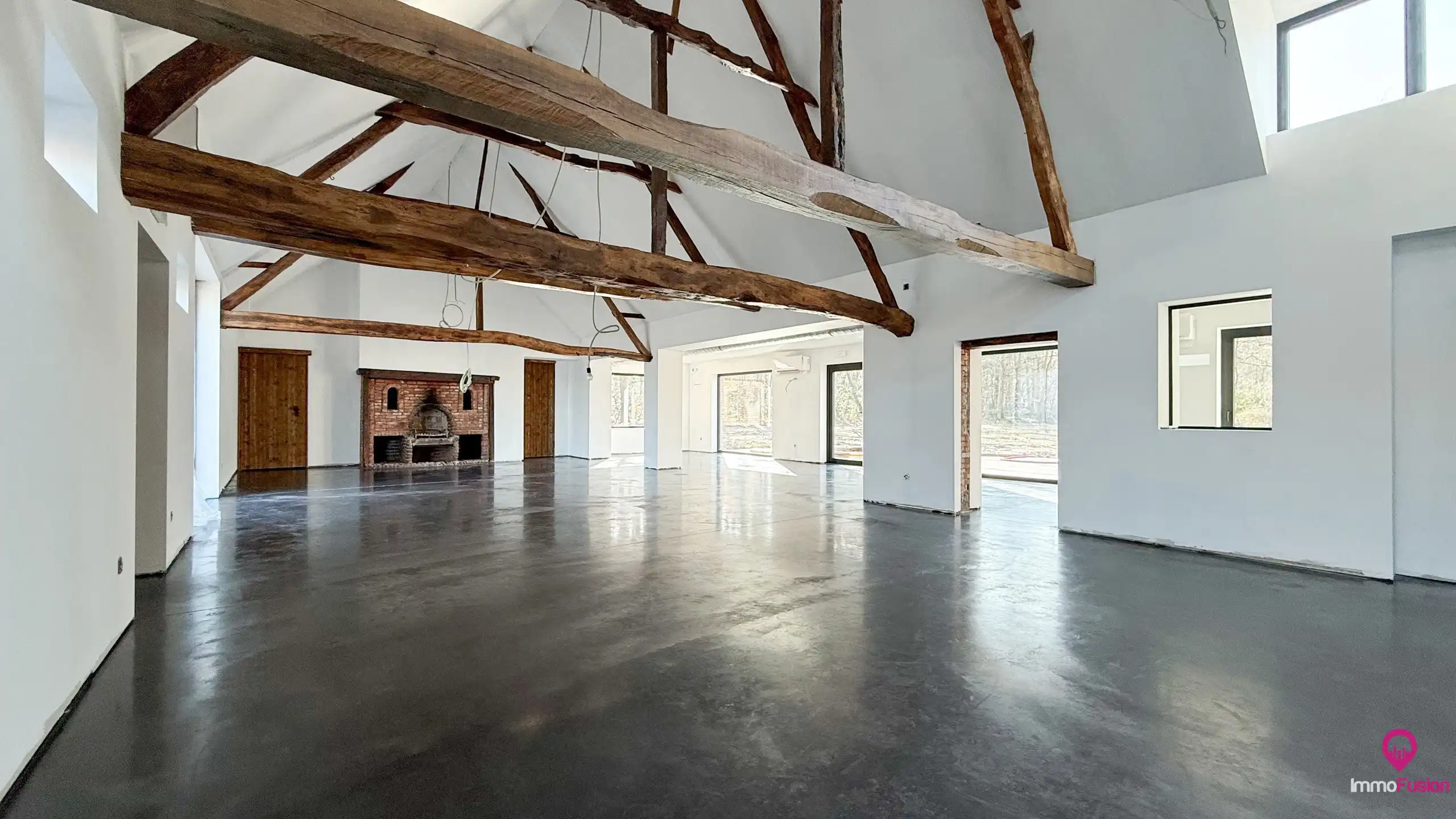 Multifunctioneel horecapand op een perceel van 1.9 hectare! foto 7