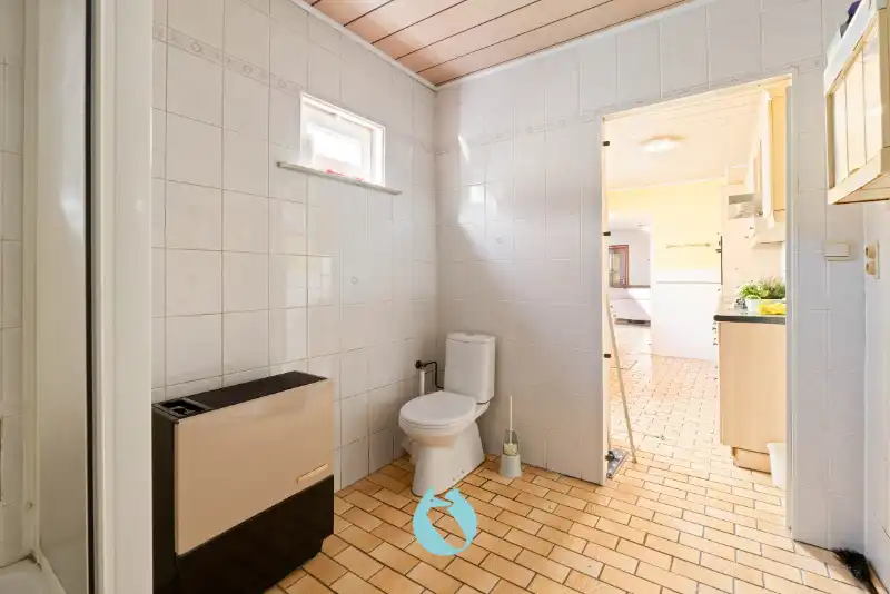 Woning met 4 slaapkamers en koer foto 9