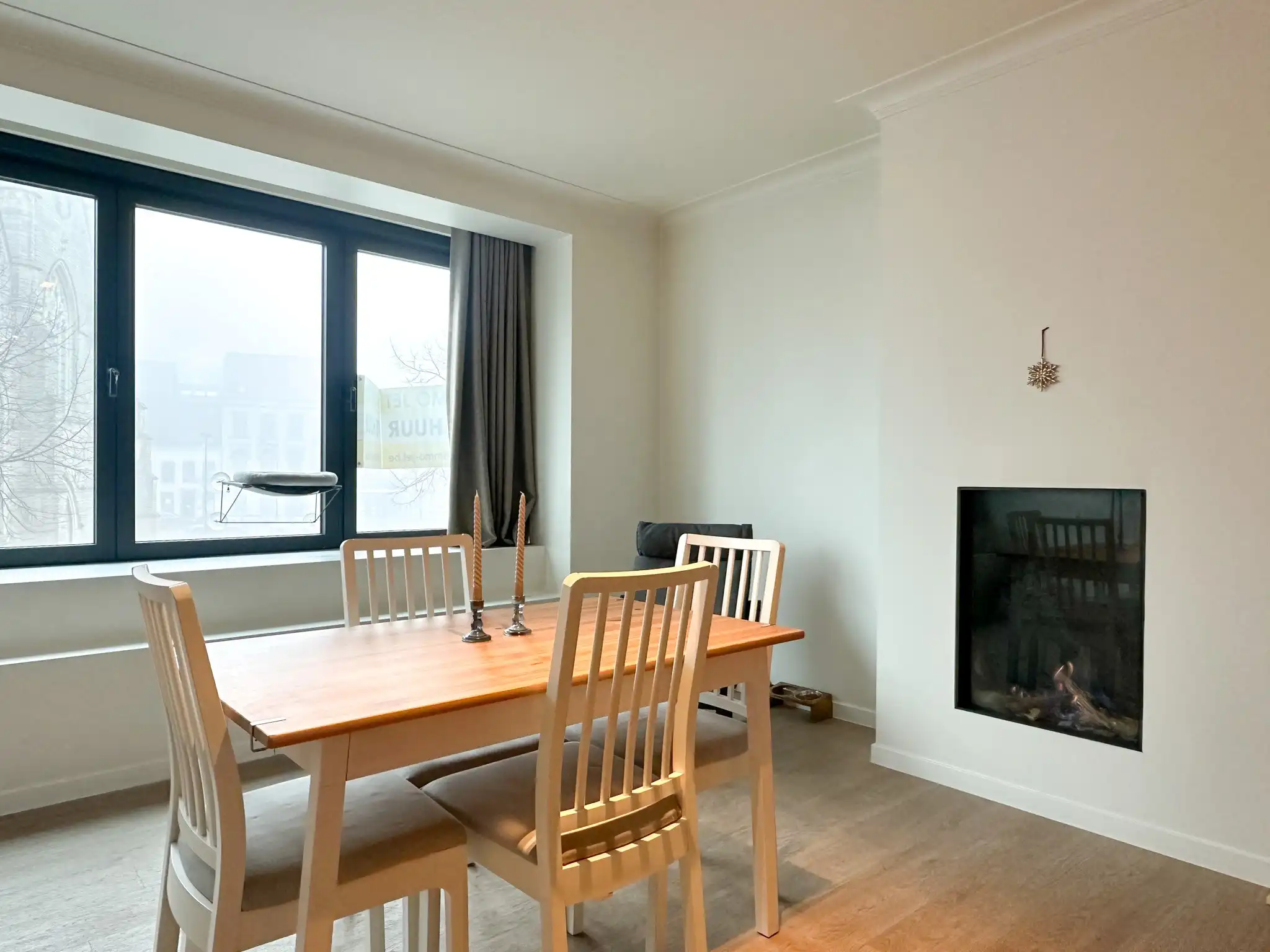 Appartement met mooi zicht op de Grote Markt van Beveren met twee slaapkamers foto 6