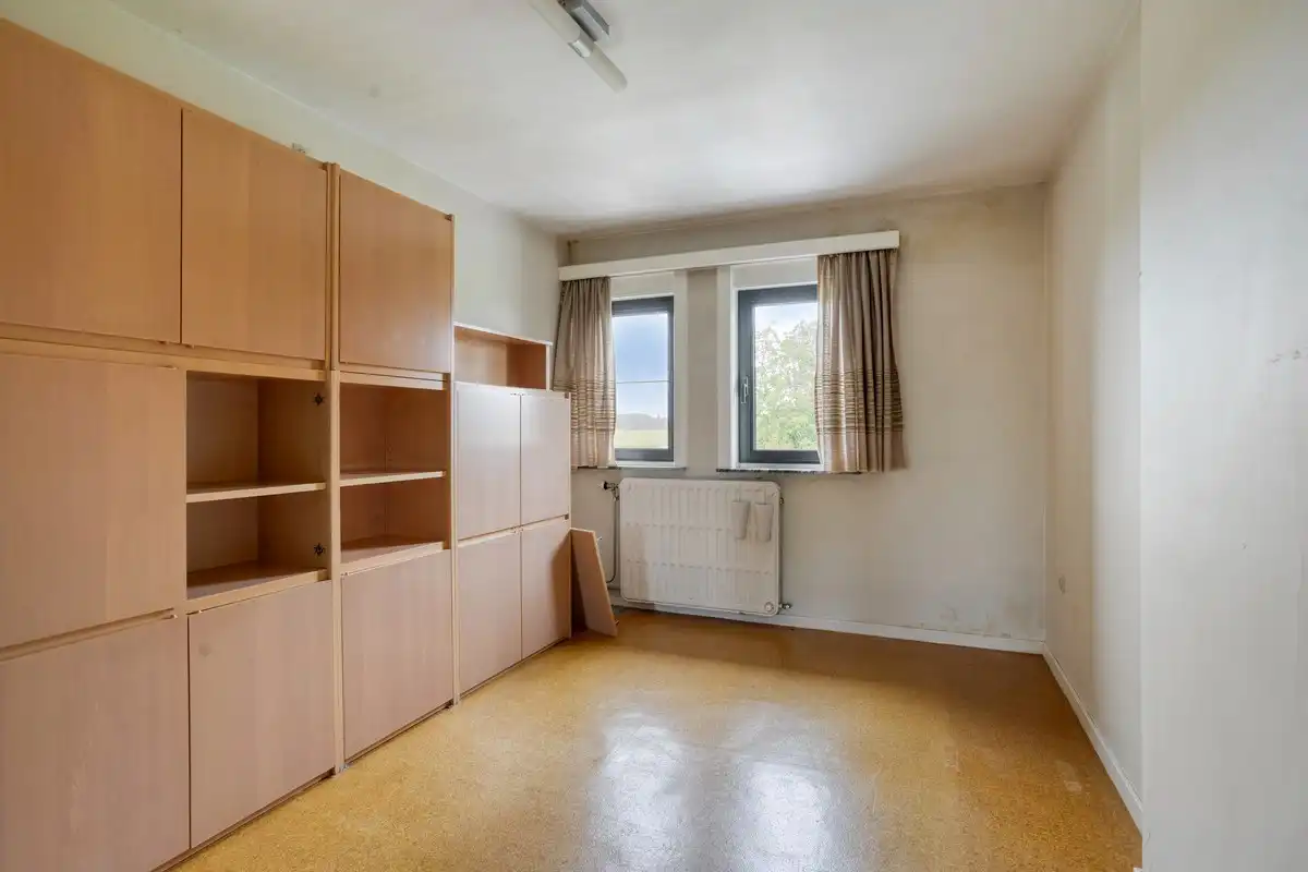 Ruime woning met boomgaard nabij centrum Lennik foto 11