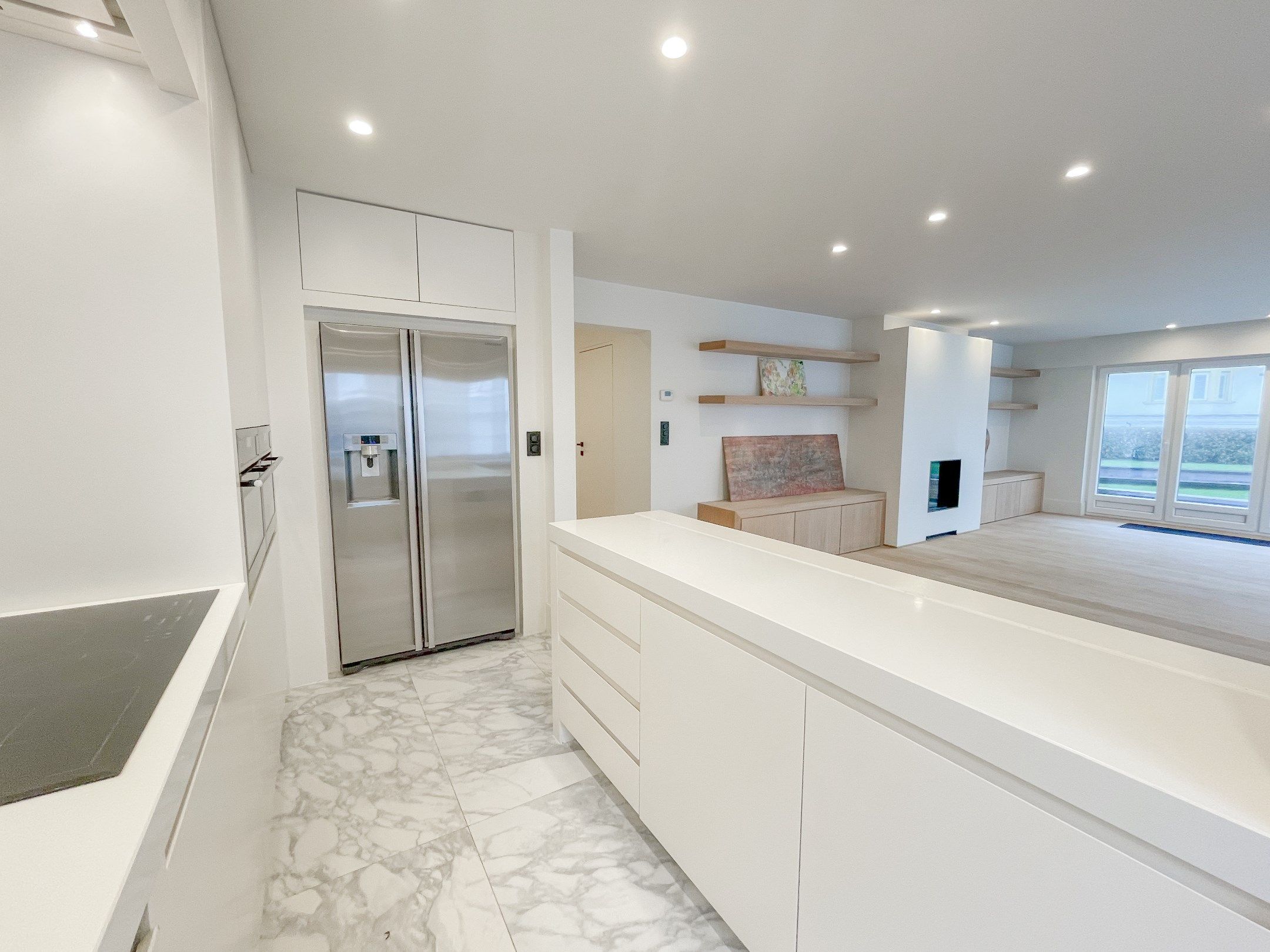 Hoekappartement met een open zicht op de Kustlaan gelegen in een standingvolle villaresidentie. foto 11