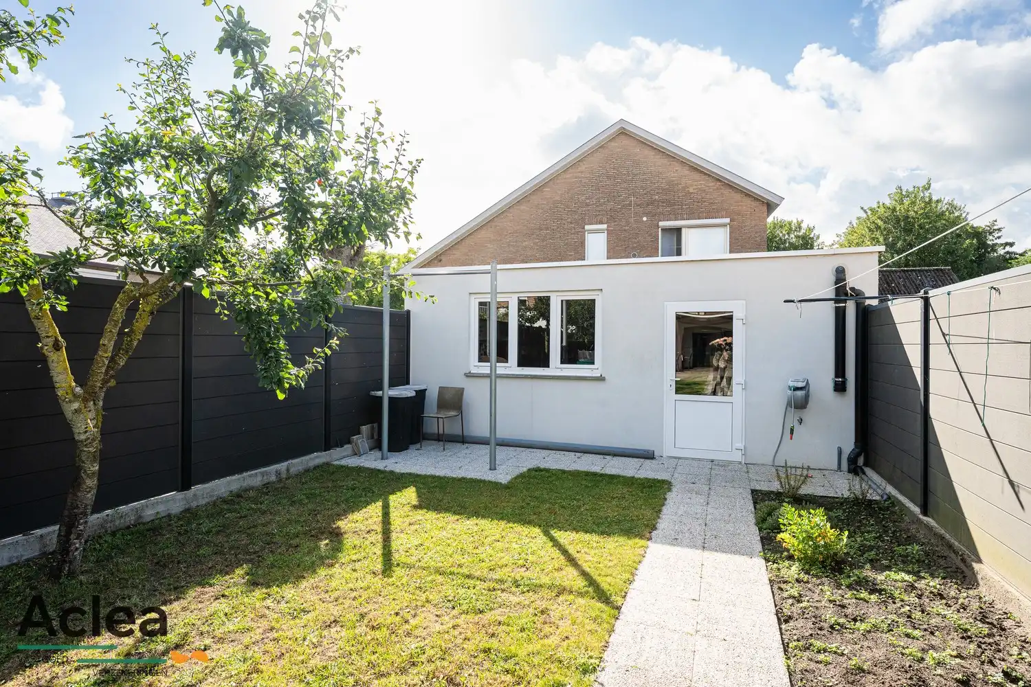 Instapklare woning met tuin foto 37