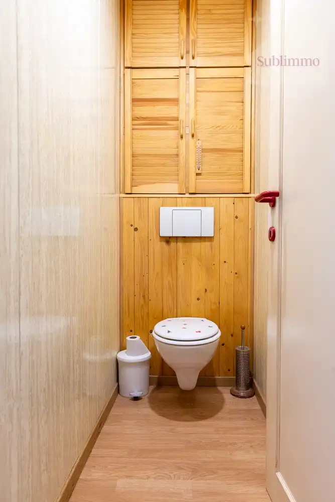 Opbrengsteigendom met 2 appartementen, tuin en garages te koop in Mol centrum foto 32